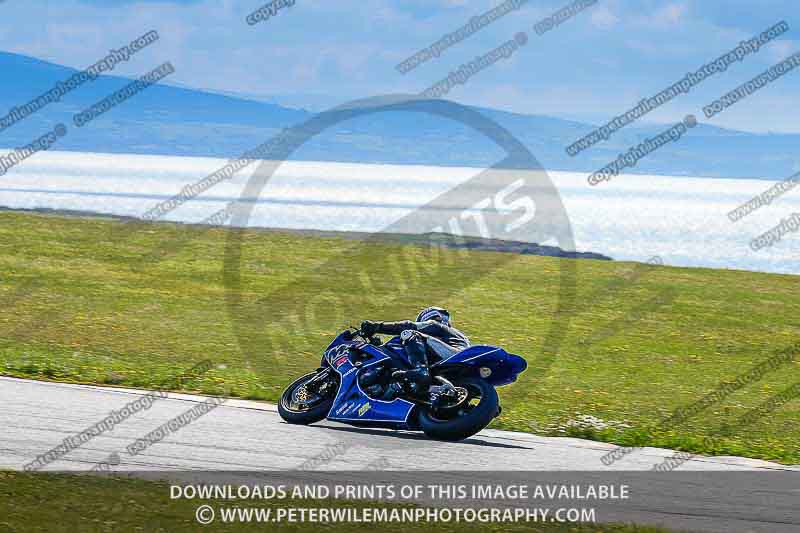 anglesey no limits trackday;anglesey photographs;anglesey trackday photographs;enduro digital images;event digital images;eventdigitalimages;no limits trackdays;peter wileman photography;racing digital images;trac mon;trackday digital images;trackday photos;ty croes